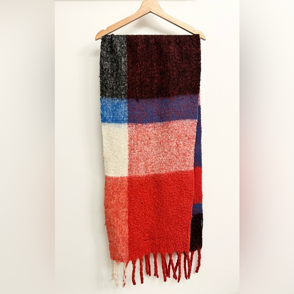 Soft and thick black, white, blue and red scarf